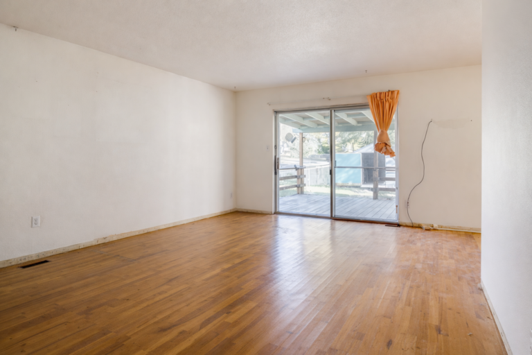 Restauración de Piso en Monoambiente Restauración de Piso en Monoambiente